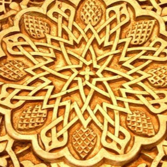 Meet your Posher, Labiba - Picture 1 of 1